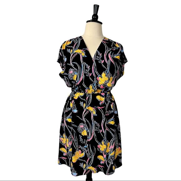 Halogen Women's Dress Elastic Waist V Neck Wrap Black Yellow Floral Size XL - Picture 1 of 10